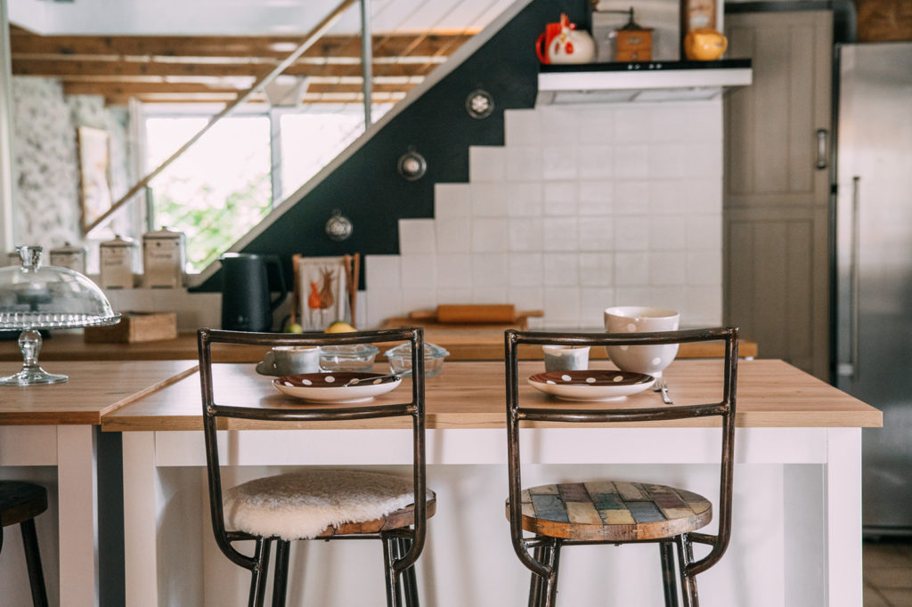 retraites yoga, maison d'hôtes, table d'hôtes, résidence, événements, séjour, vacances, location